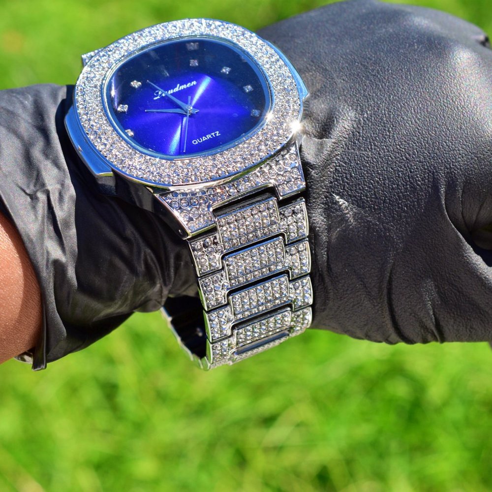 Full Iced Out luxury Watch, Necklace, Bracelet Set - Picture 6 of 6